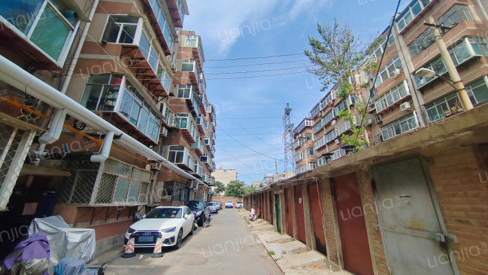 南辛庄西路253号外景图