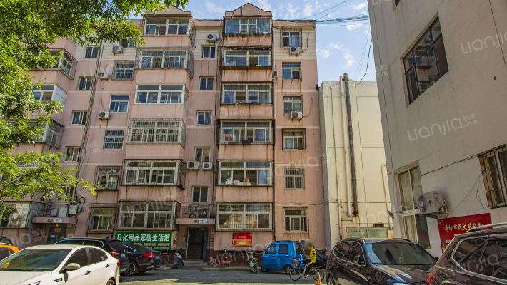 芳泽园小区外景图