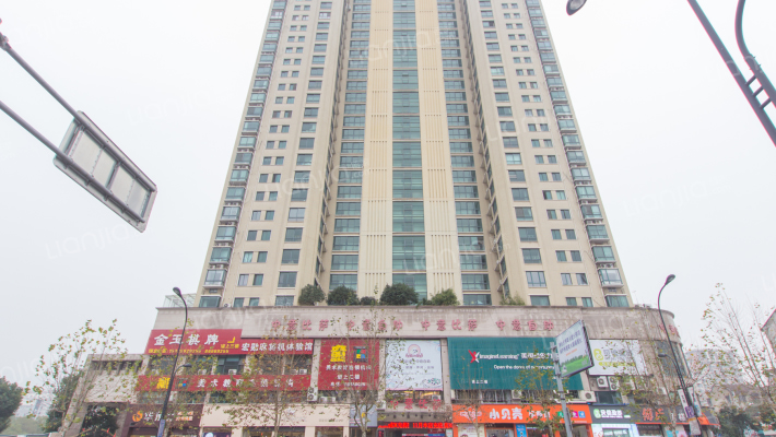 金玉广场外景图