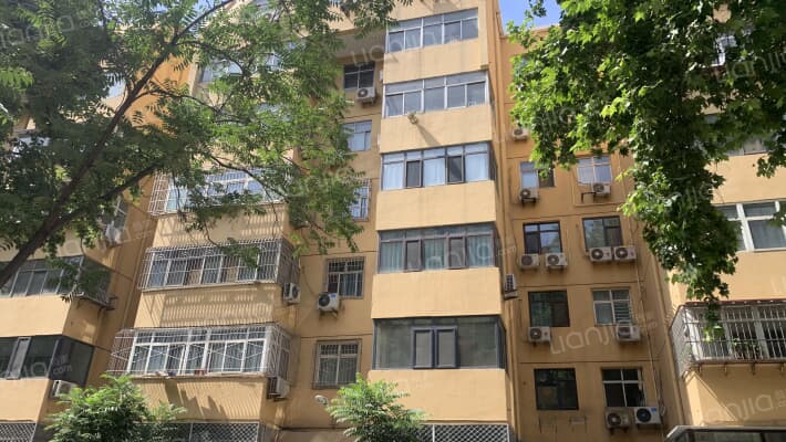 省邮管局宿舍外景图