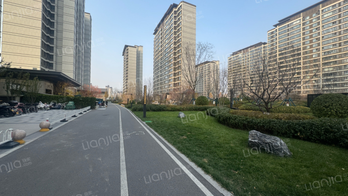 新空港孔雀城天玺外景图