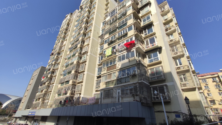 长征大厦外景图