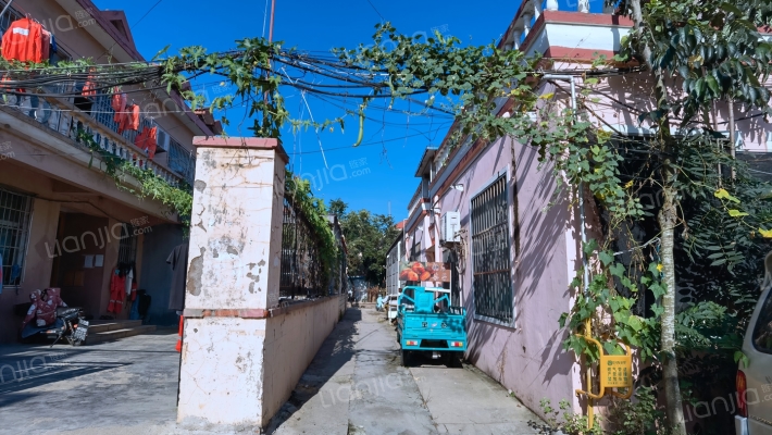 兴隆别墅外景图