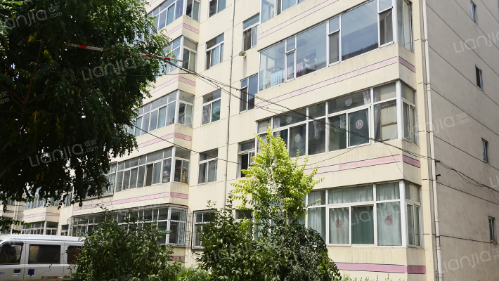 果树场徳忠苑小区外景图