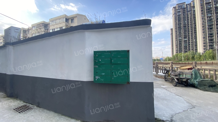 海贸路1号外景图