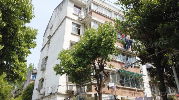 地勘新苑外景图