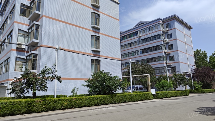 公路局宿舍外景图