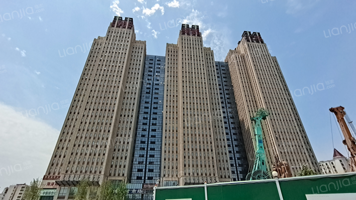 绿都广场二环里外景图