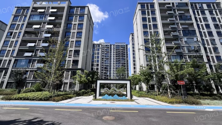 揽月湾花苑外景图