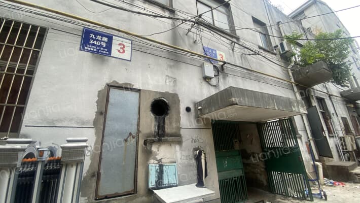 九龙路东侧外景图