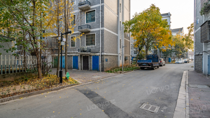 霞村小区外景图