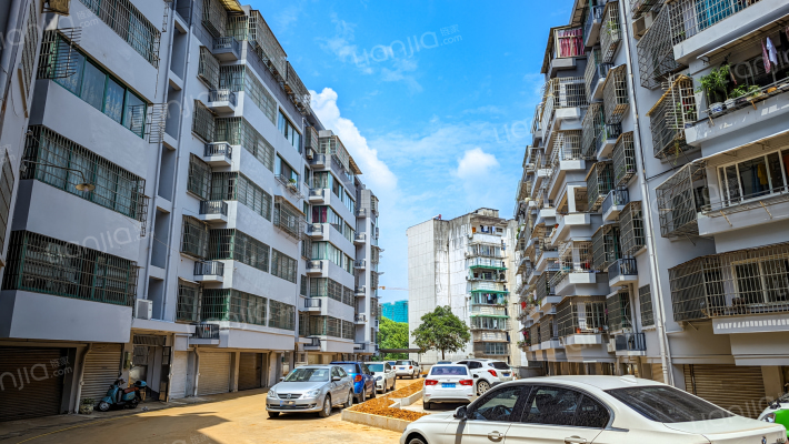 新中路小区外景图