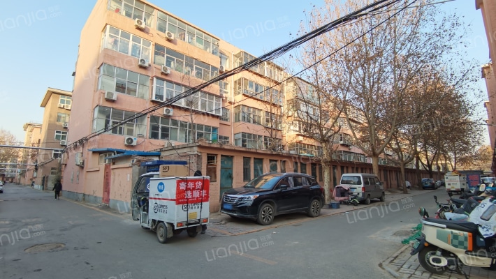 税务干部学校宿舍外景图