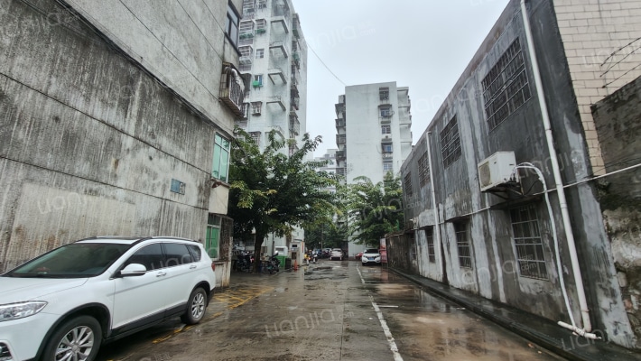 海汽东站小区外景图