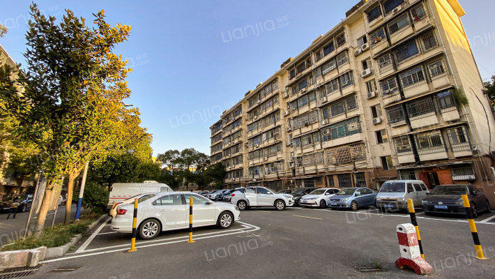 邮政小区外景图