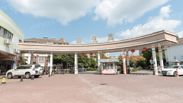 大树花园一期外景图