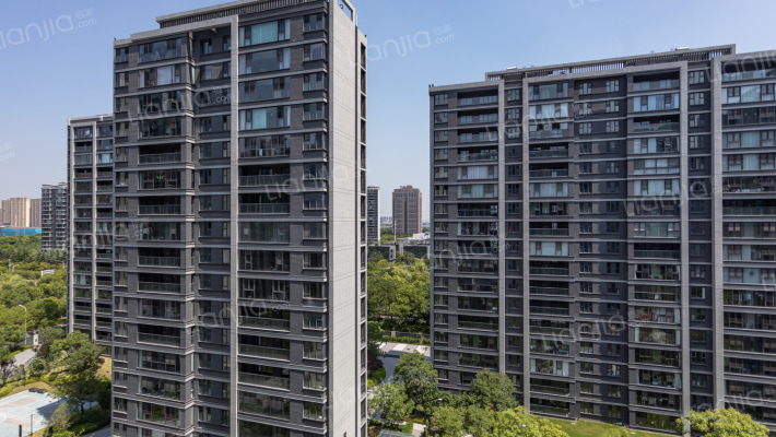 融创时代中心外景图