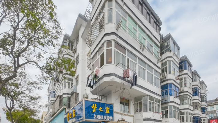 人民医院宿舍外景图