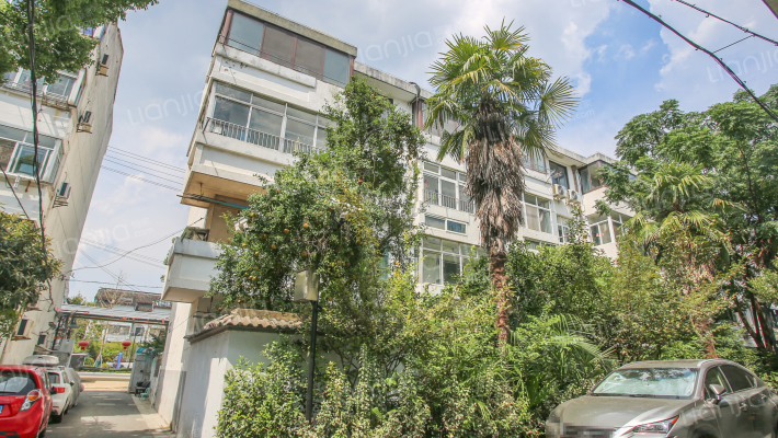 东小桥弄散盘外景图