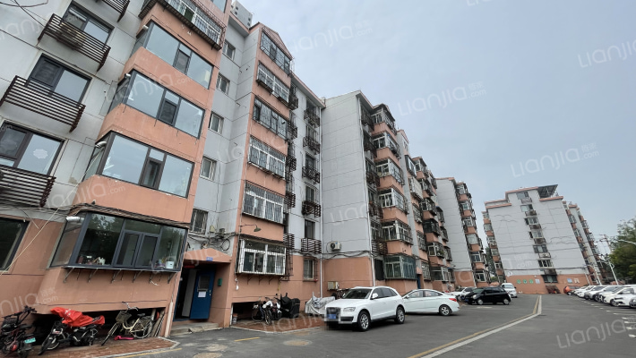 阳光小区外景图