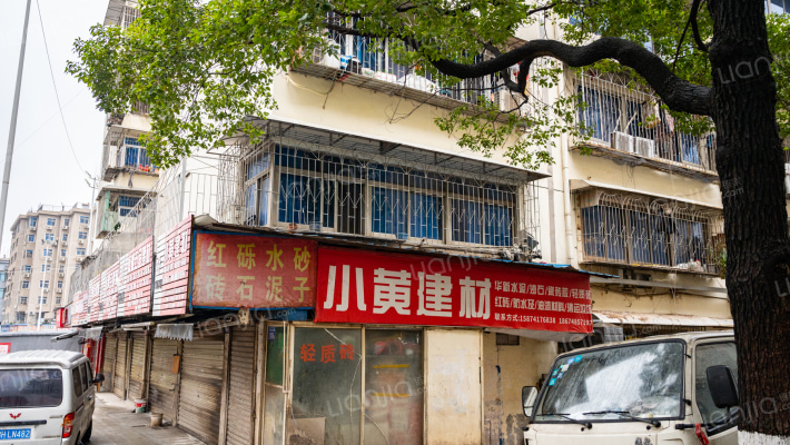 车站南路三角洲外景图