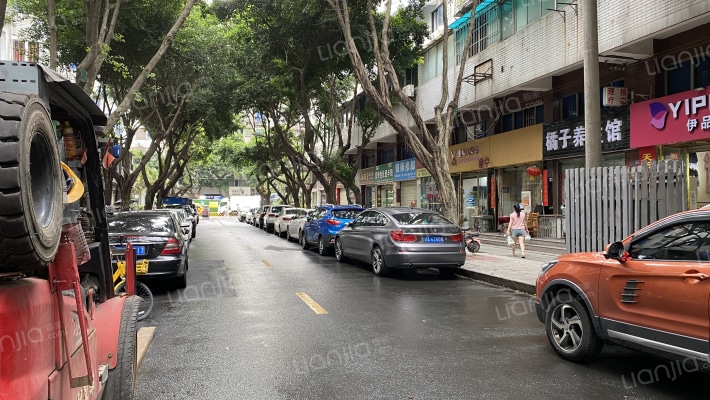 一杆旗东街41号外景图