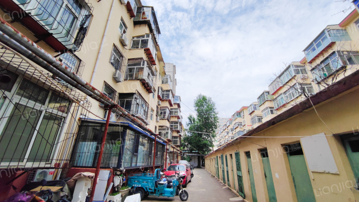 花园路182号外景图