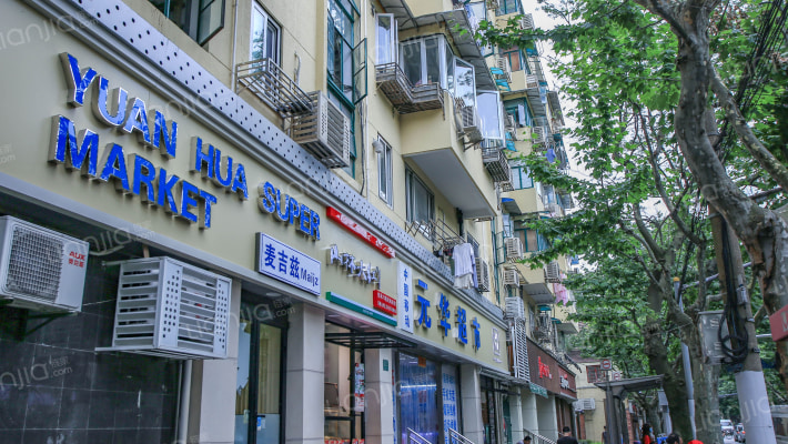 愚园路627弄外景图