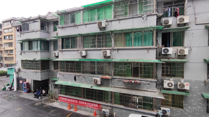 机场路1巷74号院外景图