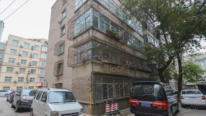 甘肃冶金七里河住宅小区外景图