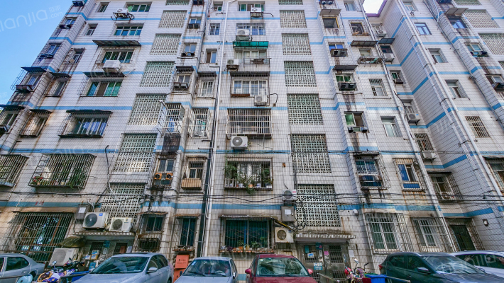 依水佳苑外景图