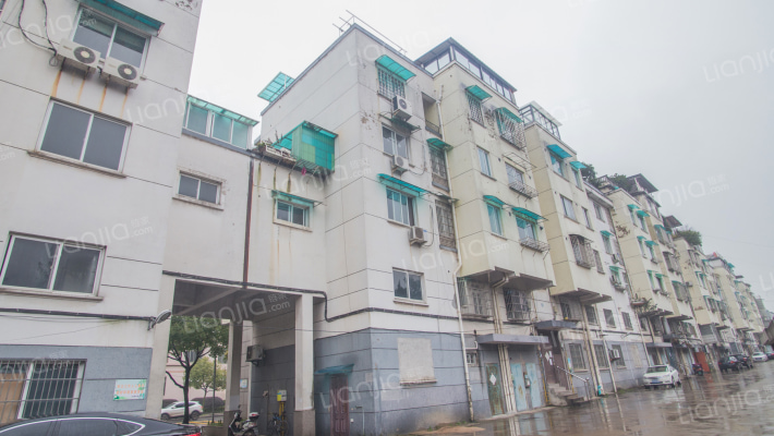 兰花路小区外景图