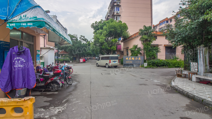 双东路小区外景图