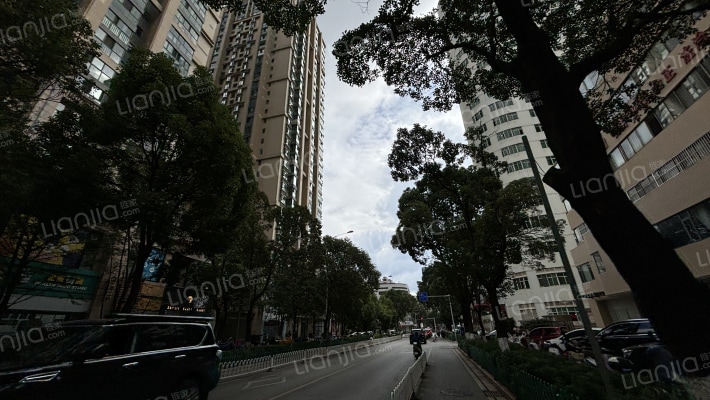 丹彤大厦外景图