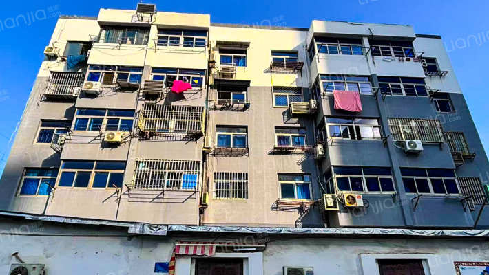 市交警队宿舍外景图