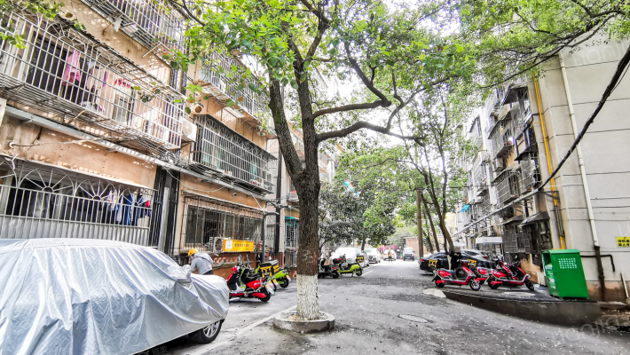 轻苑小区外景图