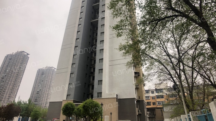 沈铁凌空佳园外景图