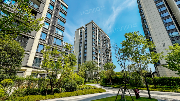 万科招商理想城学府外景图