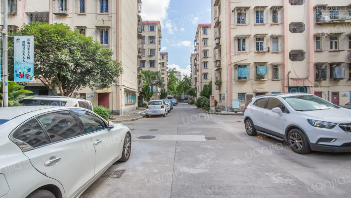 菱池小区外景图