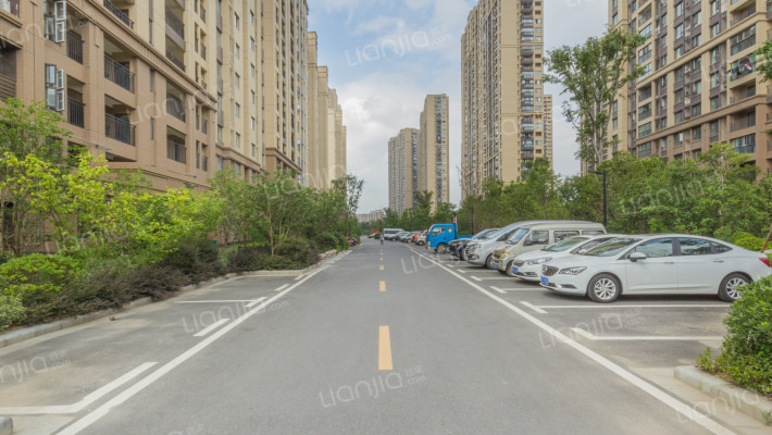 中海碧林湾外景图