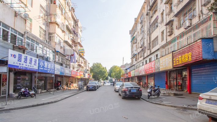 玉兰园小区外景图