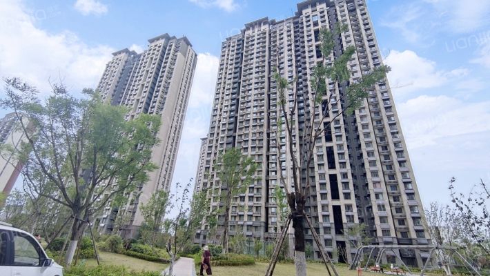 绿地新里璞园东区 外景图