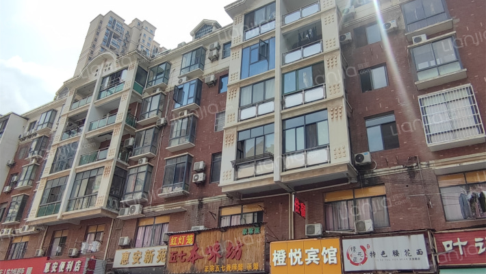 惠安新苑外景图