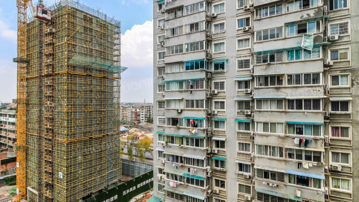 华厦国际数码公寓外景图