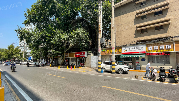 万年社区四零七站居民小区外景图