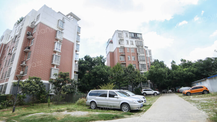 龙凤嘉园一期外景图