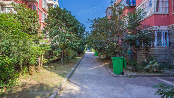 半山花园一村外景图