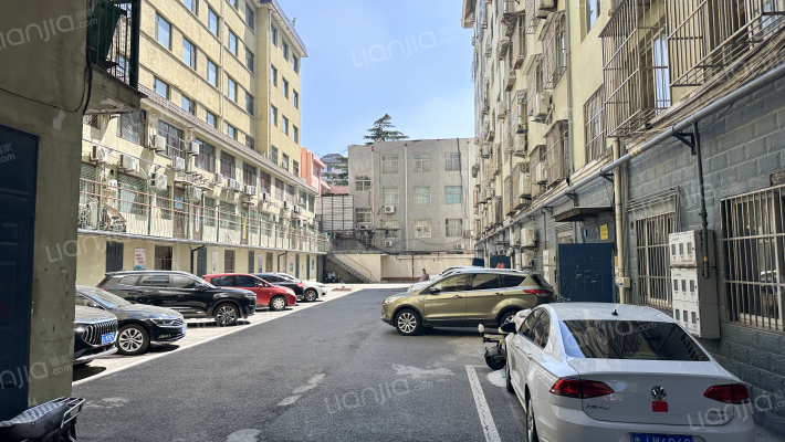 疾控小区外景图