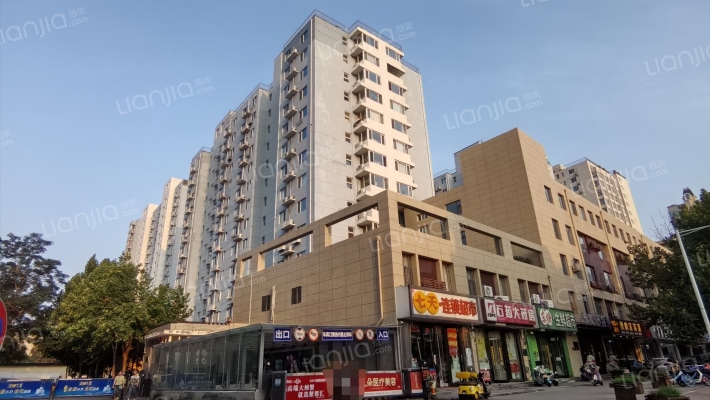 珍集嘉苑外景图