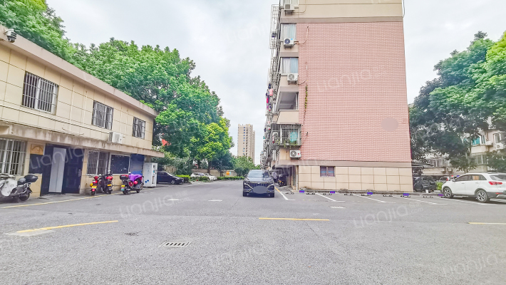 西林寺新村外景图